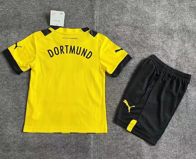 Borussia Dortmund Hemmatröja 2022-2023 barn fotbollströja set