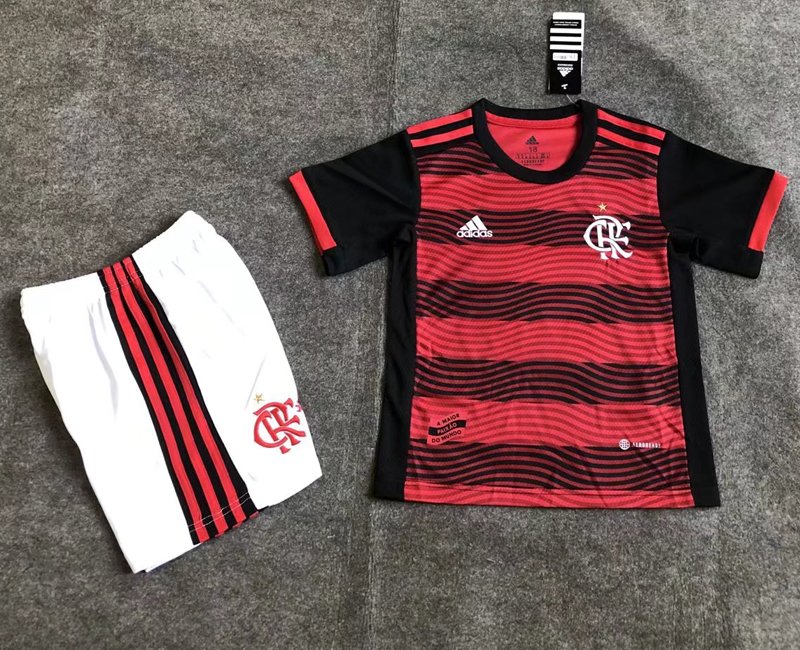 CR Flamengo Barn Hemmatröja 2022/23 Svart Röd Kortärmad + Svart Korta byxor