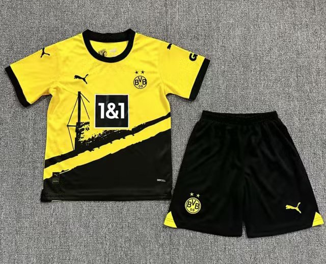 Billiga Fotbollströjor Borussia Dortmund Hemmatröja 2023/24 Kortärmad + Korta byxor för barn