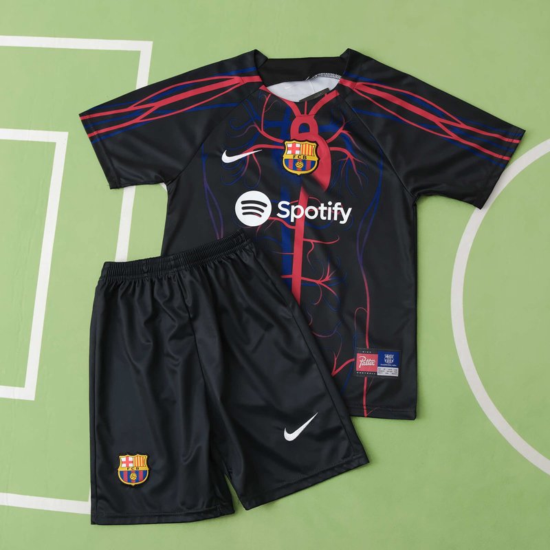 Børn T-shirt Patta x Barcelona Culers del Món 23/24 Kortärmad + Korta byxor