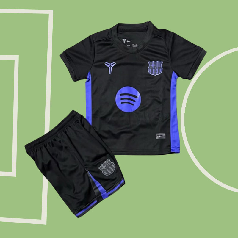 FC Barcelona barnset 2025/26 - svart fotbollströja med blå detaljer + shorts