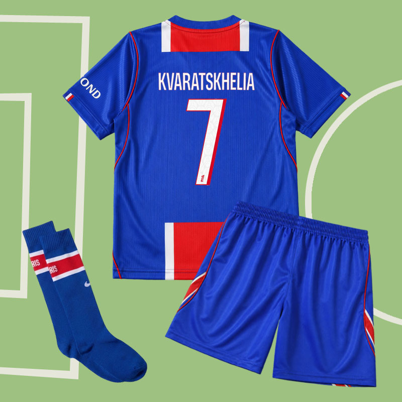 KVARATSKHELIA 7 PSG barnställ 2026/27 - hemmatröja och shorts för barn